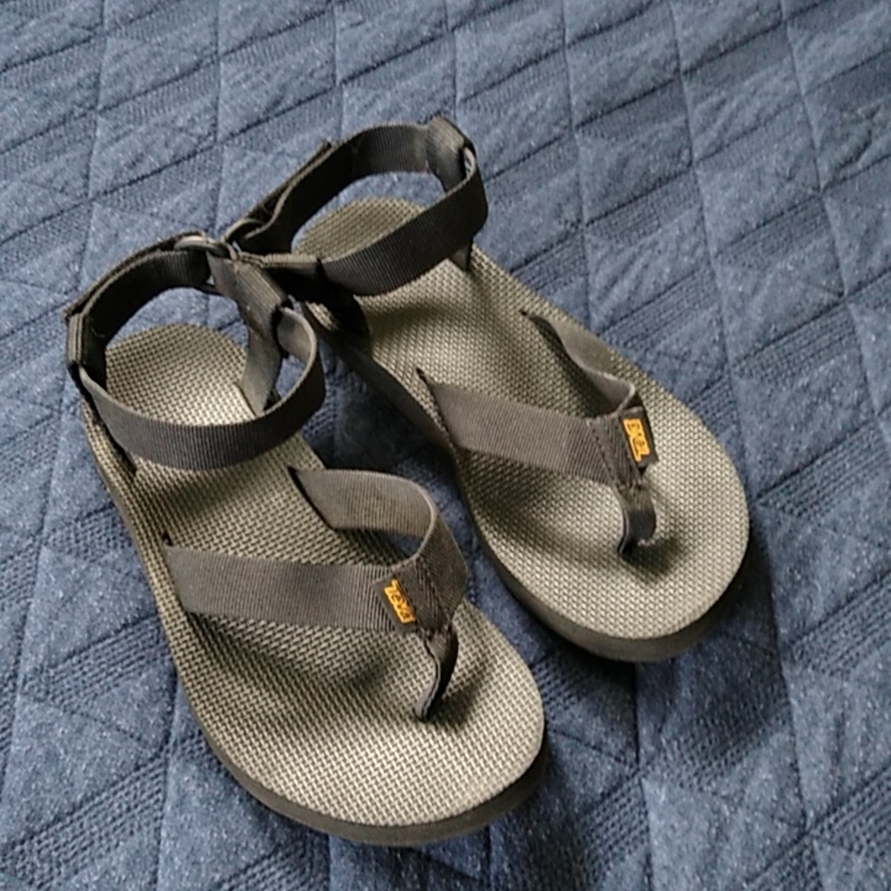 Teva sandals original